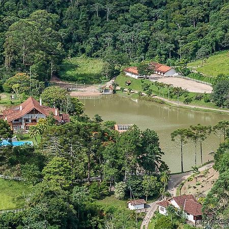 ホテル ローザ ドス ヴェントス Teresópolis エクステリア 写真